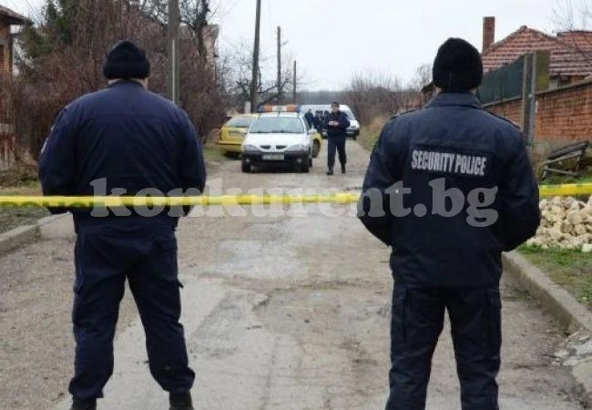 Задържаха мъж след обир на къщи