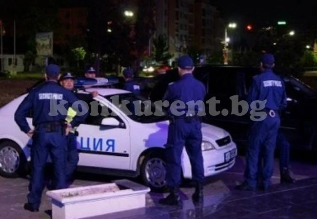 Невиждан екшън в Ботевград, роми нападнаха жандармеристи