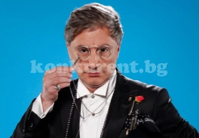 Денди има антики за 1 милион - гладувал, за да харчи за скъпото си хоби