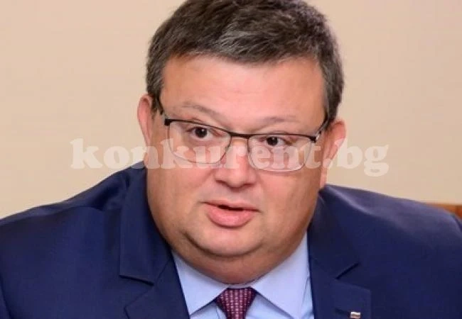 Цацаров иска имунитета на шестима депутати
