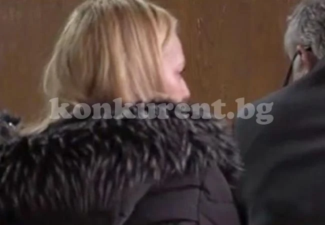 Условна присъда за 19-годишна, убила с колата си жена на зебра