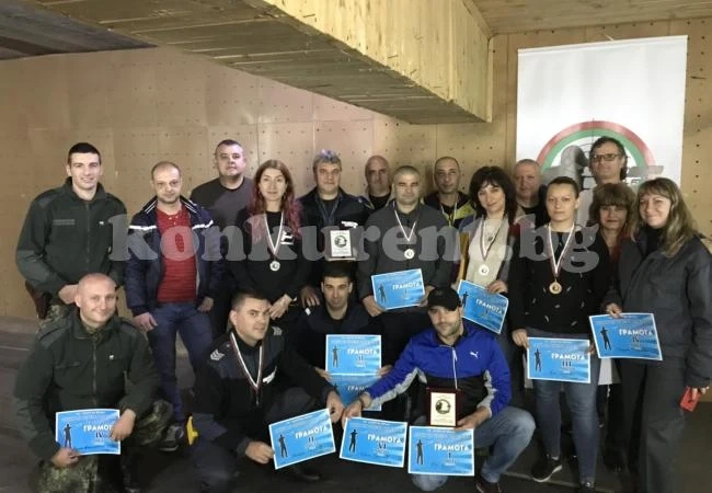 Ченгета празнуваха с турнир по стрелба СНИМКИ 