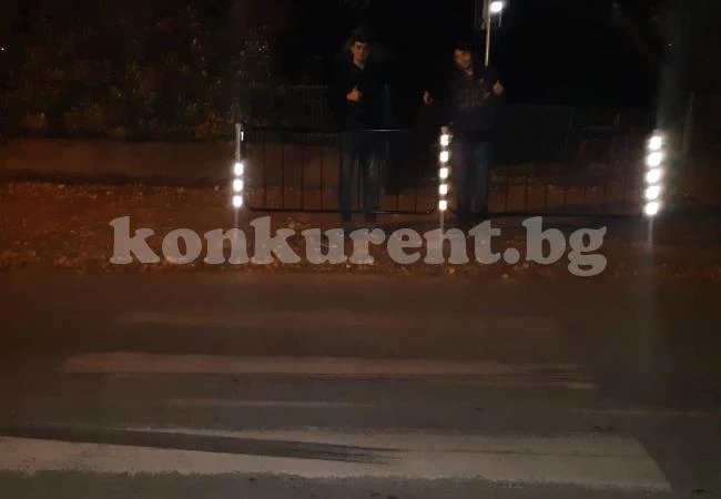 Инженерна мисъл от Враца - вижте как се обезопасява пешеходна пътека СНИМКА