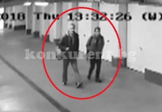 Издирват двама за дръзка кражба