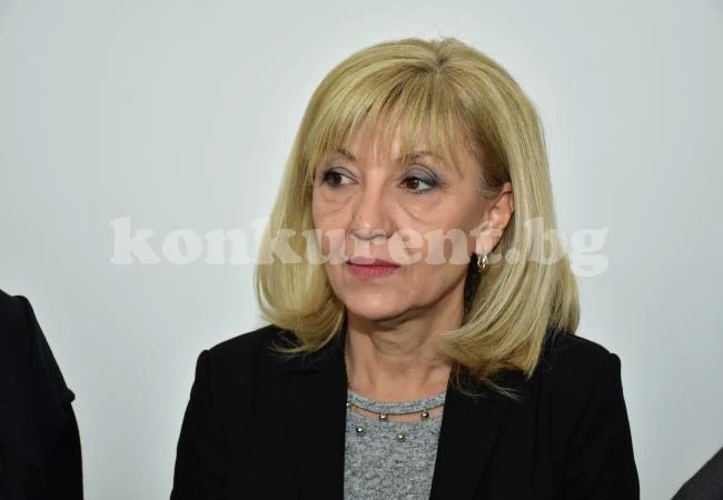 Министър Аврамова: Надявам се да започнем пътя Мездра – Ботевград през следващия строителен сезон