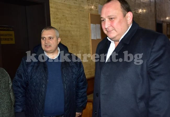 Започна делото срещу двама бивши директори на болница СНИМКИ