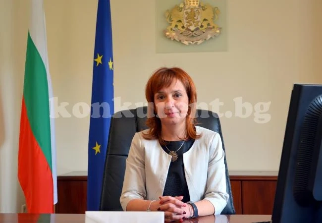 Зам.-министър Зорница Русинова: От нас зависи да развием потенциала на всяко дете ИНТЕРВЮ