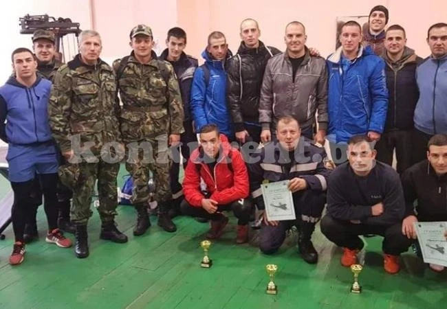 Пожарната развали празника на Войската