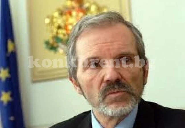 Доц. Великов подема нова инициатива