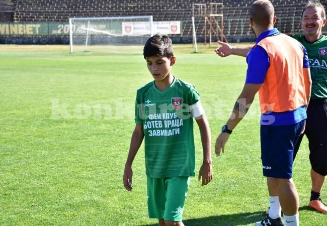 U11 на Ботев мачка Локо в София, капитанът се отчете с хеттрик и греда