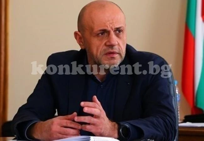 Томислав Дончев: Проблемът с фалшивите новини е, че някой им вярва, а не че някой ги измисля