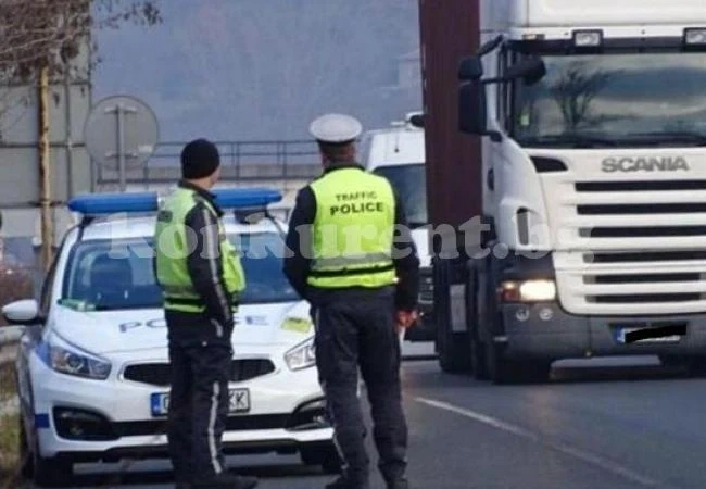 Започват засилени проверки на водачите на товарни автомобили, автобуси и таксиметрови коли