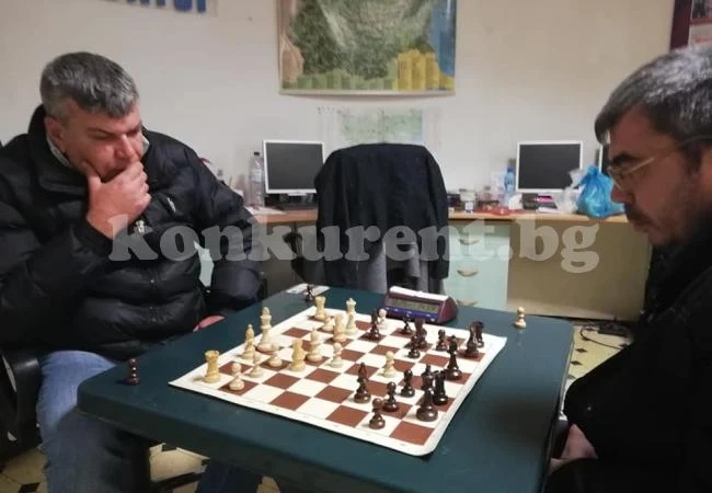 Излъчиха призьори на шах във Видин
