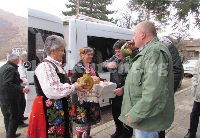 Торлаци от Северозападна България и Югоизточна Сърбия се срещнаха в Белоградчик