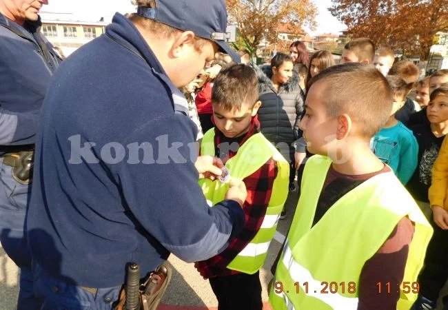Малките полицаи стартираха учебната година