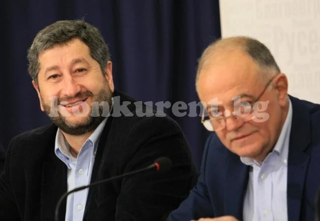 Демократи ни обясняват политическата обстановка