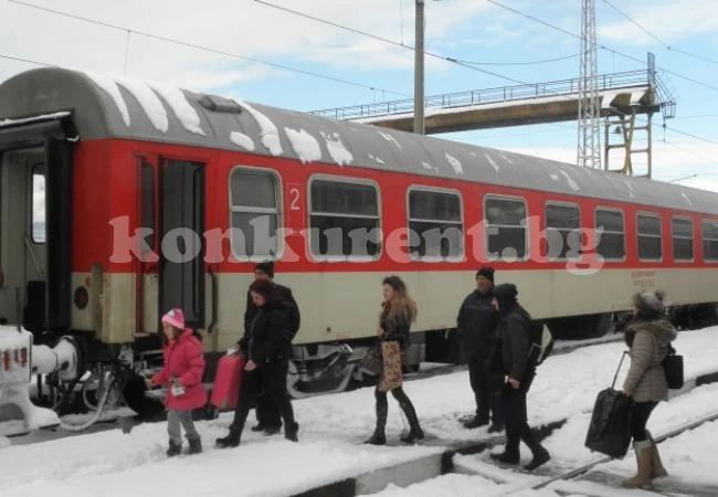 Ден след първия сняг: Всеки десети влак у нас закъснява