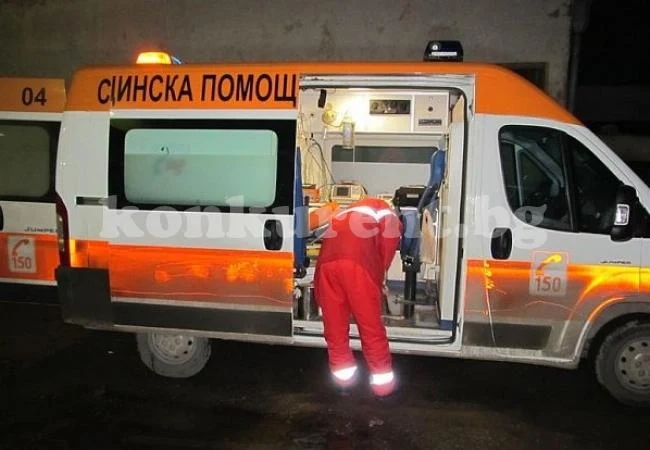 Врачанка припадна във влака от София, спасяват я на...