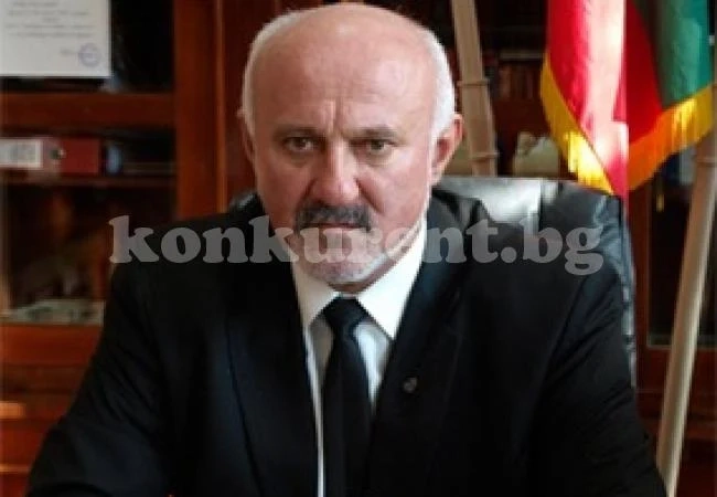 Виктор Кръстев получи признание