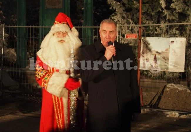 Дядо Коледа пристигна във Видин
