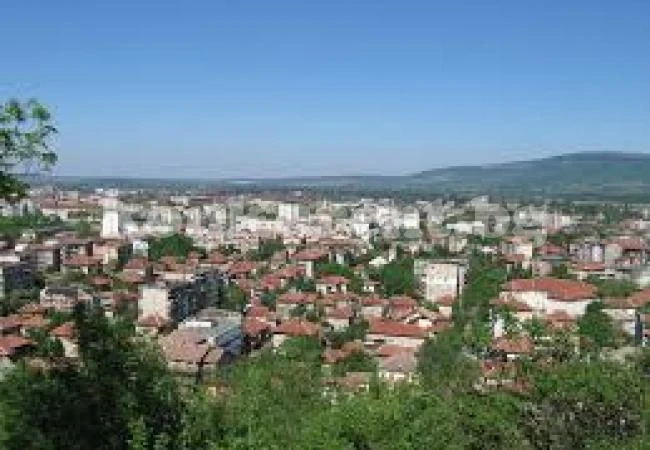 Общини стопяват дълговете си