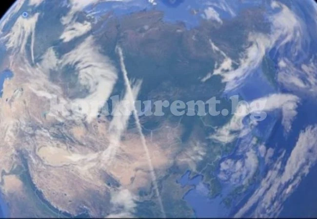 На СНИМКИ от Google Earth се вижда странна следа в небето над Европа и Русия