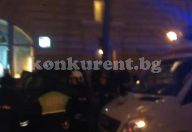 Мъж загина, а дете е в болница след жестока катастрофа