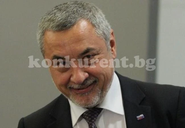 Вижте кой обра къщата на Валери Симеонов