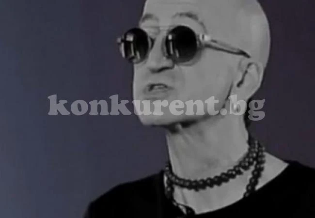Отблъсната фенка на Дони се опитала да го убие с черна магия от птичи пера