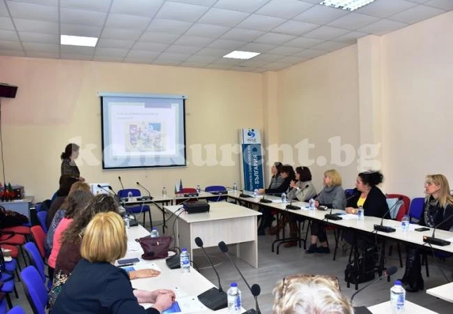 Експерти дискутираха работата с деца със специални образователни потребности