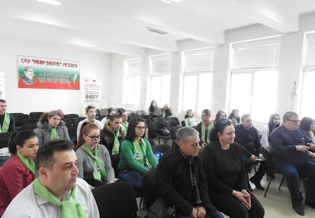 Владимир Уручев: В този дигитален преходен период всичко ще зависи от младите хора