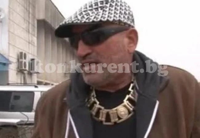 Разследват 3-ма лекари за свободата на Ценко Чоков (Обзор)