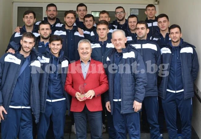 Златко Живков прие шампионите от Женева