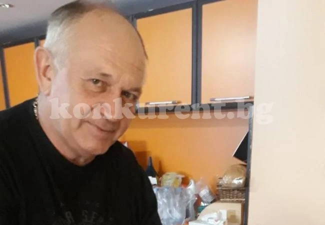 Селски кмет празнува троен имен ден СНИМКИ