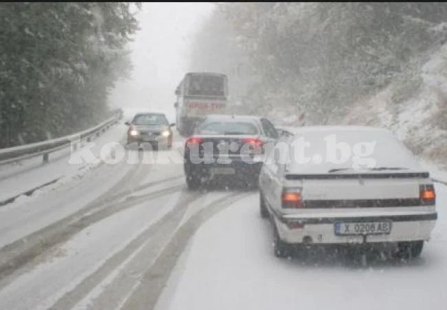 Полиция обсади селата около Мездра