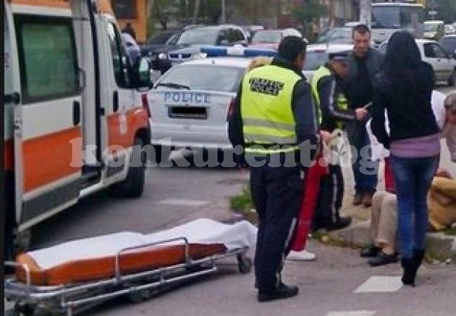 Блъснаха жена на пешеходна пътека