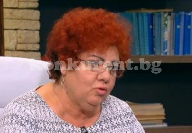 Държавна служителка от МОН организирала протеста срещу Каракачанов