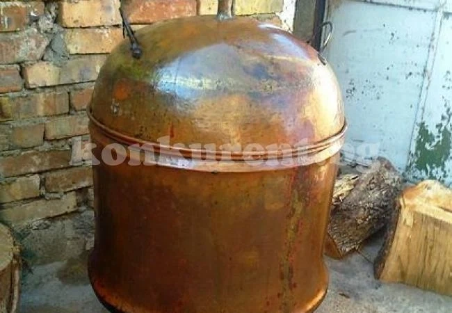 Отмъкнаха казан за варене на ракия