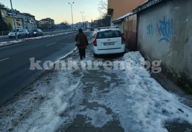 Да паркираш по врачански СНИМКИ