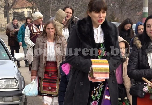 Възраждат традиция в мездренското село Царевец СНИМКИ