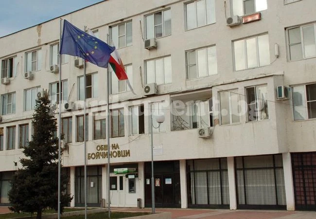 Бойчиновци плаща 10 бона месечно за сметоизвозване