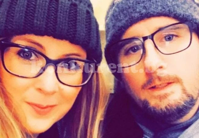 Мъж и жена се разходиха в стар замък, но когато си разгледаха СНИМКИТЕ, тръпки ги побиха