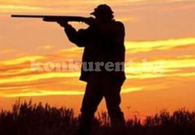 Отмъкнаха оръжията на авджия