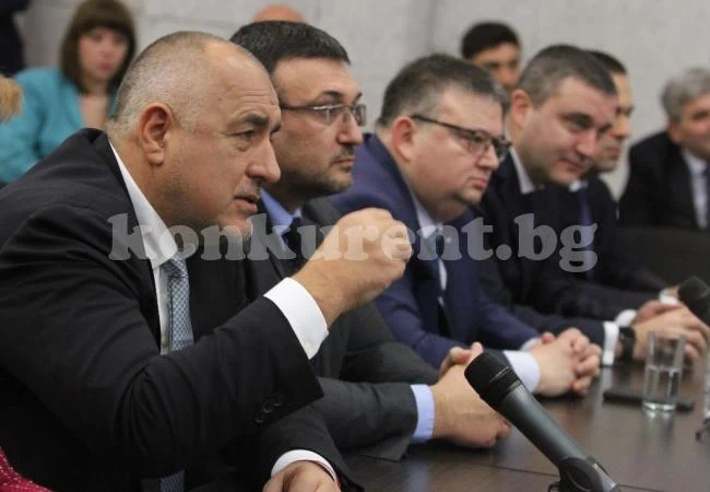 Бойко Борисов: Всички рафинерии с електронен контрол