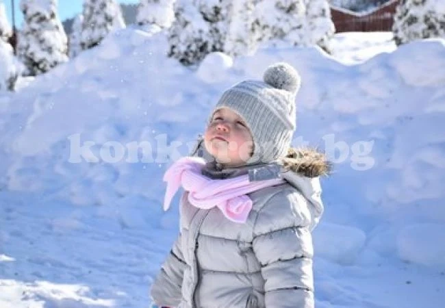 Остава ветровито, повече слънце преди обед