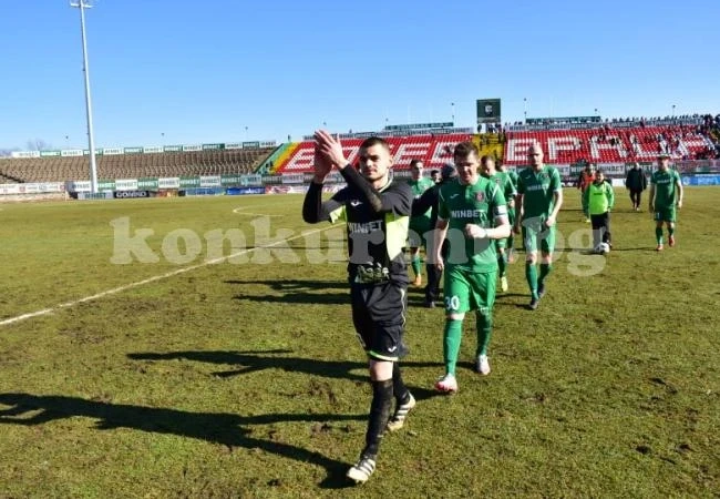 Ботев прекърши \