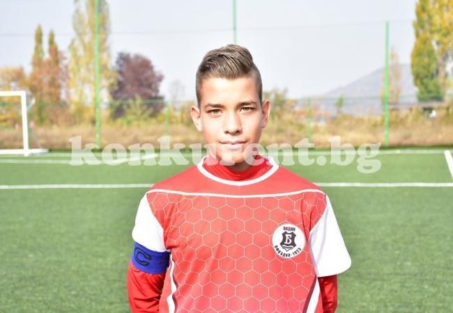 Радо вкара гол на Ботев в Разград, Малкото порше асистира на „Огоста“