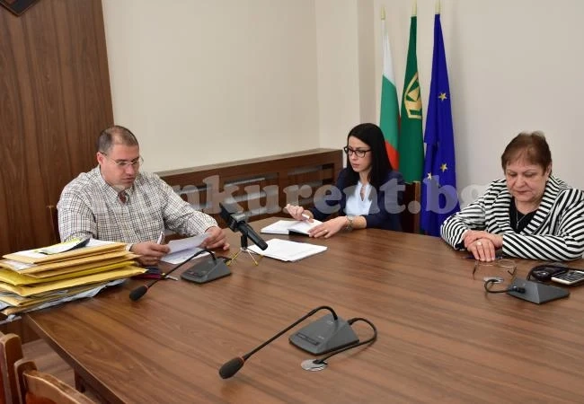 Отвориха офертите по обществена поръчка за социален център
