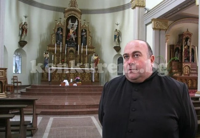 Седем художници рисуват картини за папа Франциск, жури избира най-хубавата