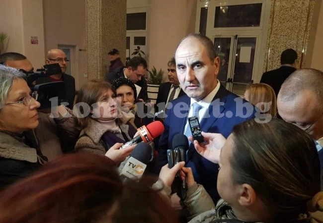 ГЕРБ реди листата за евроизборите до края на март